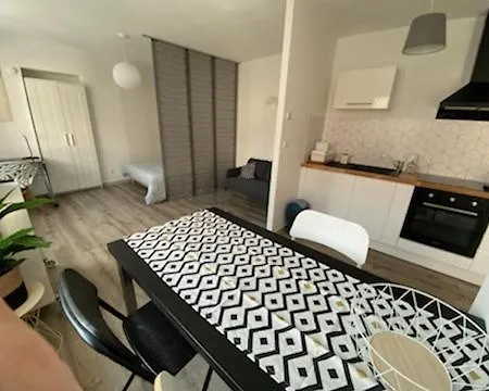 Bel Appartement Avec Micro Ext Et Parking Prive Clermont-Ferrand Exterior photo