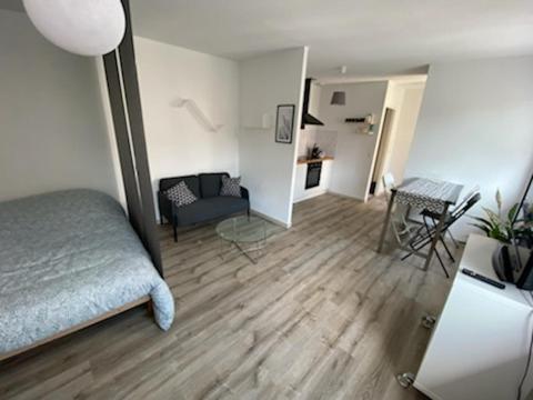 Bel Avec Micro Ext Et Parking Privé Apartamento